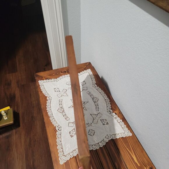 Vtg hand carved wooden serving tray with floral motif MCM India Mid Century - Picture 6 of 9